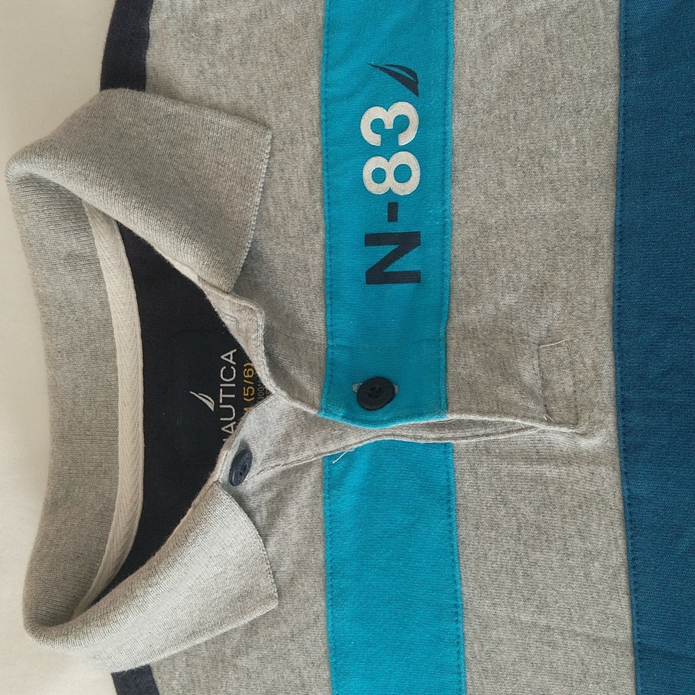 Nautica  boys  color block  -short sleeve polo shirt size medium (5/6) - Picture 3 of 6